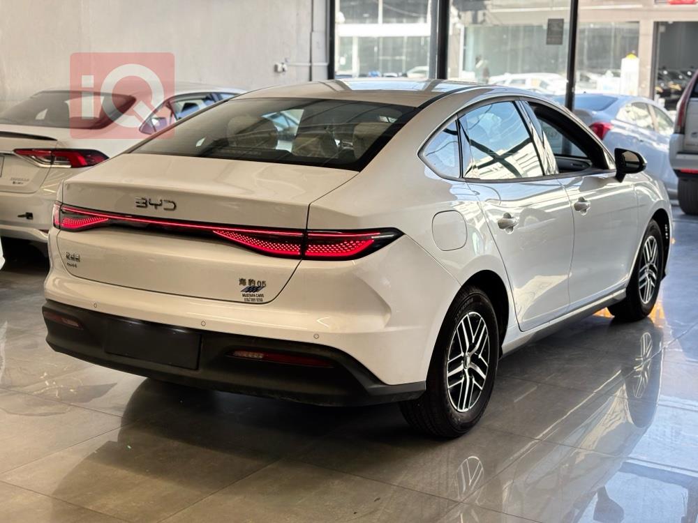 بي واي دي سيل 05 DM-i